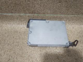 Блок управления efi TOYOTA ISIS ANM10 1AZ-FSE 89661-44500 4 ракурс Блок управления efi TOYOTA ISIS ANM10 1AZ-FSE 89661-44500 4 ракурс