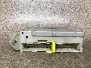 Блок предохранителей LEXUS GS430 UZS190 3UZ-FE 82730-30281 2 ракурс