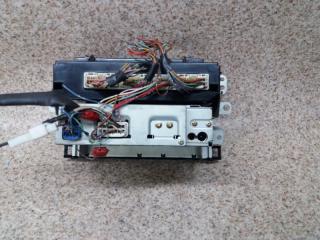 Климат-контроль TOYOTA CENTURY GZG50 55900-40062 3 ракурс