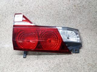 Вставка между стопов левая задняя TOYOTA ALPHARD ANH10, MNH10, ANH15, MNH15 58-19 1 ракурс Вставка между стопов левая задняя TOYOTA ALPHARD ANH10, MNH10, ANH15, MNH15 58-19 1 ракурс