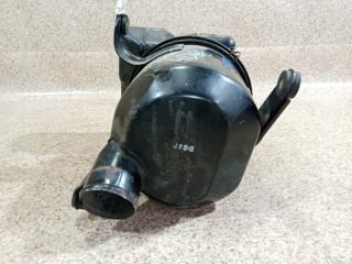 Корпус воздушного фильтра MITSUBISHI LIBERO CD8V 4D68 4 ракурс
