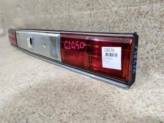 Вставка между стопов задняя TOYOTA CENTURY GZG50 4012 3 ракурс