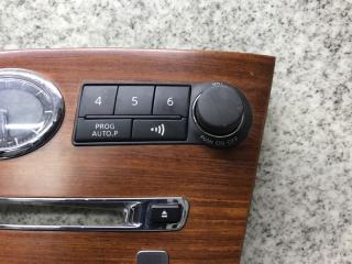 Часы NISSAN FUGA Y50 VQ25DE 4 ракурс Часы NISSAN FUGA Y50 VQ25DE 4 ракурс
