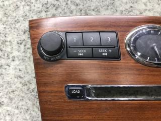 Часы NISSAN FUGA Y50 VQ25DE 5 ракурс Часы NISSAN FUGA Y50 VQ25DE 5 ракурс