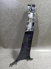 Накладка на стойку кузова левая SUBARU IMPREZA GK6 94022FL010 2 ракурс