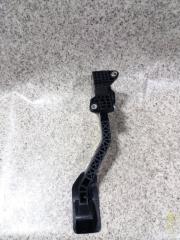 Педаль подачи топлива SUBARU IMPREZA GK6 36010FL000 2 ракурс