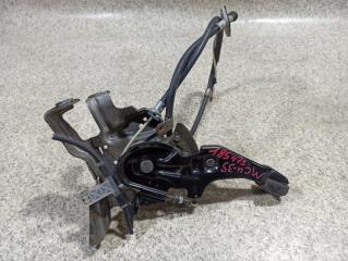 Фото запчасти педаль ручника TOYOTA HARRIER контрактная запчасть Запчасть педаль ручника TOYOTA HARRIER