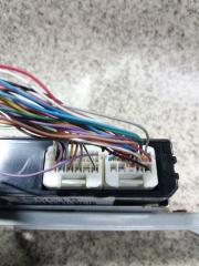 Электронный блок TOYOTA HARRIER MCU35 88650-48070 3 ракурс Электронный блок TOYOTA HARRIER MCU35 88650-48070 3 ракурс
