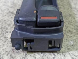 Ручка двери правая задняя SUBARU IMPREZA GD9 2 ракурс Ручка двери правая задняя SUBARU IMPREZA GD9 2 ракурс