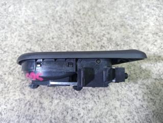 Ручка двери правая задняя SUBARU FORESTER SG5 2 ракурс