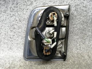 Вставка между стопов левая задняя TOYOTA CROWN GS171, JZS171, JZS173, JZS175, JZS179 31-27 2 ракурс