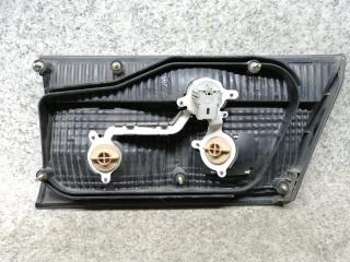 Вставка между стопов левая задняя TOYOTA CROWN GS171, JZS171, JZS173, JZS175, JZS179 30-276 2 ракурс