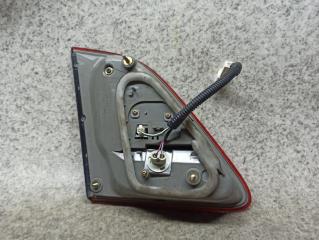 Вставка между стопов правая задняя TOYOTA CROWN GRS180, GRS181, GRS182, GRS183, GRS184 30-304 2 ракурс