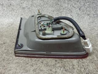 Вставка между стопов правая задняя TOYOTA CROWN GRS180, GRS181, GRS182, GRS183, GRS184 30-304 3 ракурс
