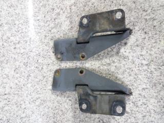 Петля капота передняя NISSAN SUNNY