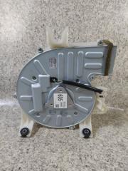 Мотор охлаждения батареи TOYOTA CROWN GWS204 G9230-30010 2 ракурс Мотор охлаждения батареи TOYOTA CROWN GWS204 G9230-30010 2 ракурс