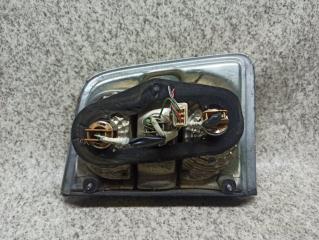 Вставка между стопов правая задняя TOYOTA CROWN GS171, JZS171, JZS173, JZS175, JZS179 3127 3 ракурс
