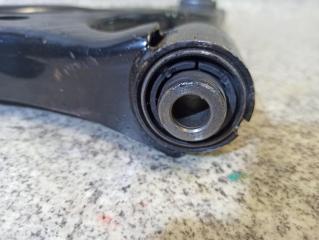 Рычаг правый передний SUBARU IMPREZA GK2, GK3, GK6, GK7, GT2, GT3, GT6, GT7 4 ракурс