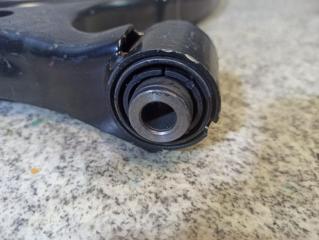 Рычаг правый передний SUBARU IMPREZA GK2, GK3, GK6, GK7, GT2, GT3, GT6, GT7 4 ракурс