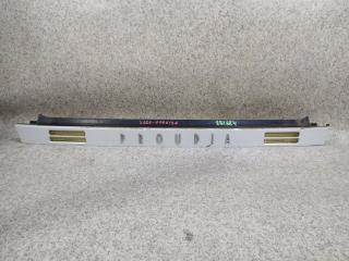 Вставка между стопов задняя MITSUBISHI PROUDIA S32A 1 ракурс