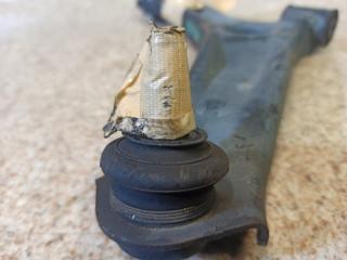 Рычаг правый передний NISSAN MOCO MG33S 4 ракурс