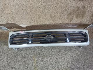 Решетка радиатора передняя NISSAN PRAIRIE M11 62310-50r00-04 2 ракурс