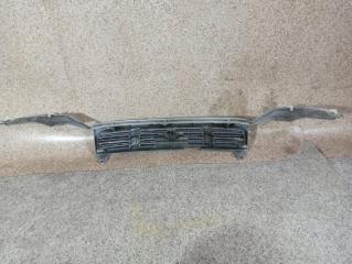 Решетка радиатора передняя NISSAN PRAIRIE M11 62310-50r00-04 3 ракурс