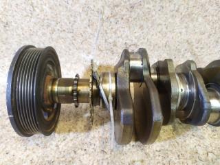 Коленвал LEXUS GS350 GRS191 2GR-FSE 2 ракурс Коленвал LEXUS GS350 GRS191 2GR-FSE 2 ракурс