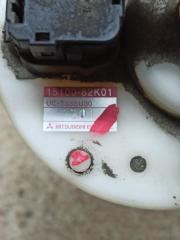 Топливный насос NISSAN ROOX ML21S 15100-82K01 2 ракурс