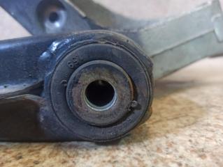 Рычаг правый передний VOLKSWAGEN POLO 9N1 BBY 3 ракурс