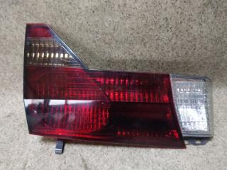Вставка между стопов левая задняя TOYOTA ALPHARD ANH10 58-6 1 ракурс Вставка между стопов левая задняя TOYOTA ALPHARD ANH10 58-6 1 ракурс