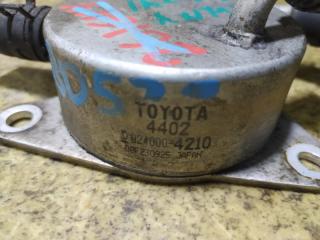 Холодильник TOYOTA ISIS ANM10 1AZ-FSE 0240004210 4 ракурс