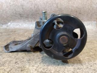 Помпа NISSAN SERENA C25 MR20DE 3 ракурс Помпа NISSAN SERENA C25 MR20DE 3 ракурс