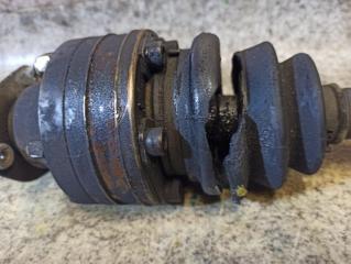 Привод правый передний ALFA ROMEO 147 937 AR32310 3 ракурс Привод правый передний ALFA ROMEO 147 937 AR32310 3 ракурс