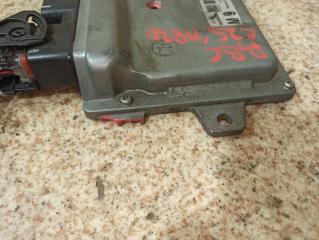 Блок управления efi NISSAN SERENA C25 MR20DE A56C50 4 ракурс