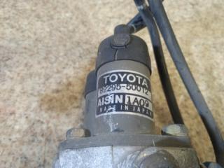 Клапан пневмоподвески передний TOYOTA CELSIOR UCF11 3 ракурс Клапан пневмоподвески передний TOYOTA CELSIOR UCF11 3 ракурс