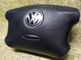 Airbag водительский VOLKSWAGEN GOLF 1J1 3 ракурс