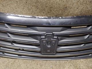 Решетка радиатора TOYOTA CROWN GRS200 4GR-FSE 3 ракурс