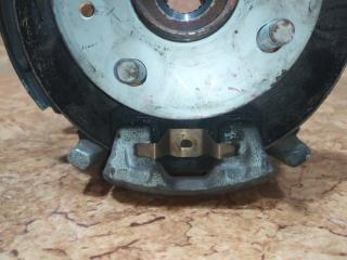 Ступица левая передняя DAIHATSU MIRA COCOA L675S KF 2 ракурс