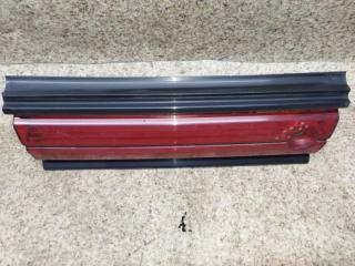 Вставка между стопов задняя TOYOTA MARK II JZX90 75803-22280 3 ракурс