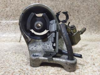 Подушка кпп NISSAN CEFIRO A32 VQ20DE 1 ракурс Подушка кпп NISSAN CEFIRO A32 VQ20DE 1 ракурс