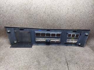 Решетка радиатора ISUZU ELF NKR81 4 ракурс