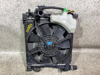 Радиатор основной SUZUKI HUSTLER MR31S R06A 5 ракурс Радиатор основной SUZUKI HUSTLER MR31S R06A 5 ракурс