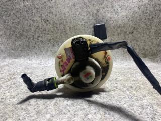 Топливный насос SUZUKI PALETTE MK21S K6A 15100-82K01 1 ракурс