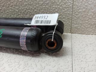 Амортизатор передний TOYOTA HIACE TRH200 48511-26680 3 ракурс
