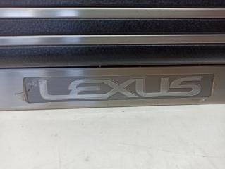 Накладка на порог салона правая передняя LEXUS LS460 USF40 67918-50140 3 ракурс