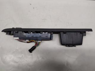 Блок упр. стеклоподьемниками правый передний MAZDA PREMACY CREW C235684L1E02 3 ракурс