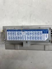 Блок предохранителей LEXUS LS460 USF40 82730-50480 5 ракурс