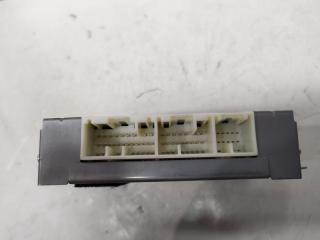 Электронный блок SUBARU IMPREZA GP7 FB20 23311AA121 3 ракурс