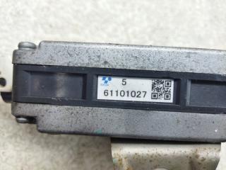 Блок управления рулевой рейкой LEXUS LS460 USF40 1UR-FSE 220602012 3 ракурс